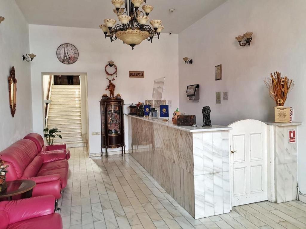 Hotel Marion Dumbraveni  Zewnętrze zdjęcie