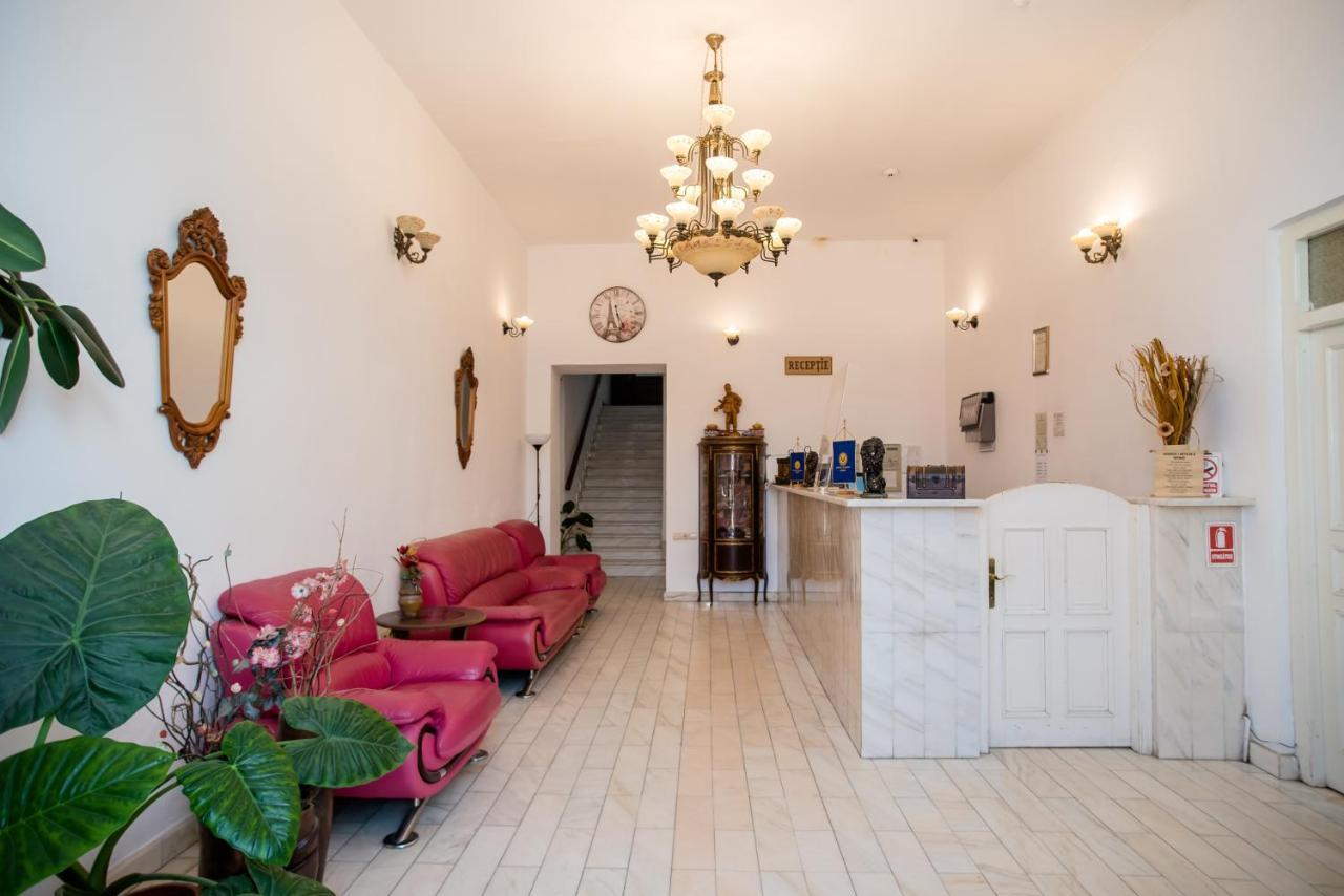 Hotel Marion Dumbraveni  Zewnętrze zdjęcie
