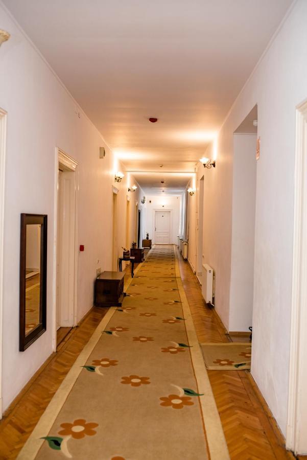 Hotel Marion Dumbraveni  Zewnętrze zdjęcie